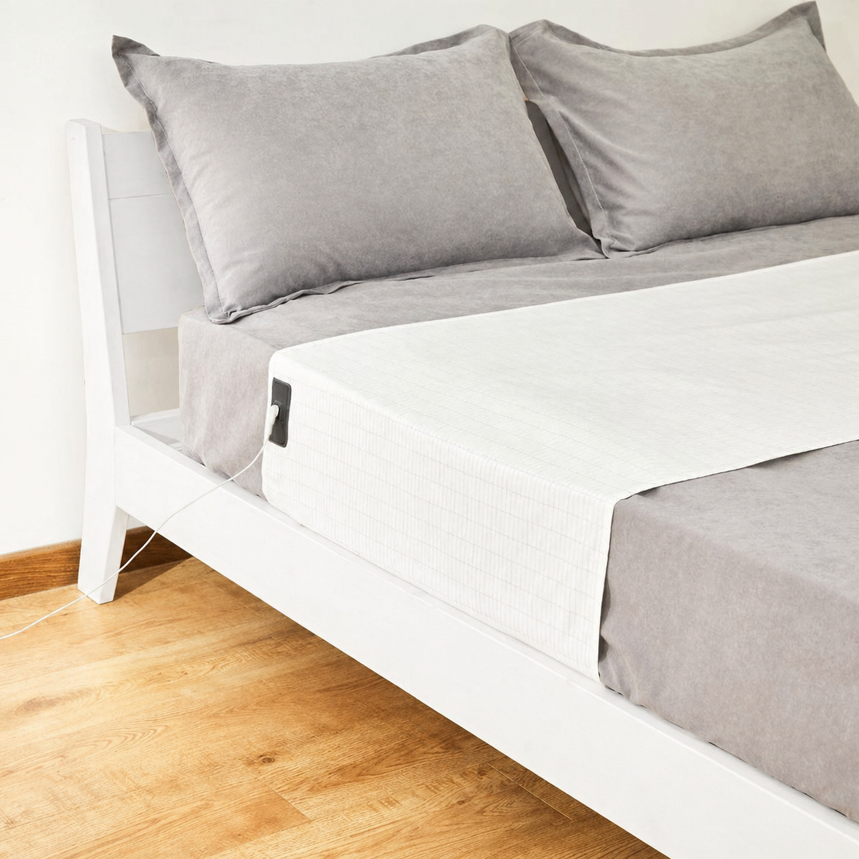 Groundara™ Bedsheet